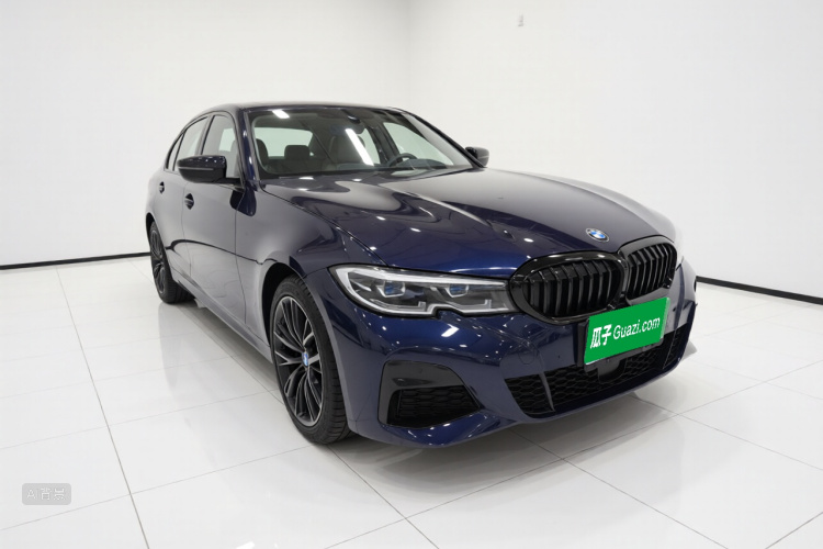 BMW 3 Series 2021 car image #4