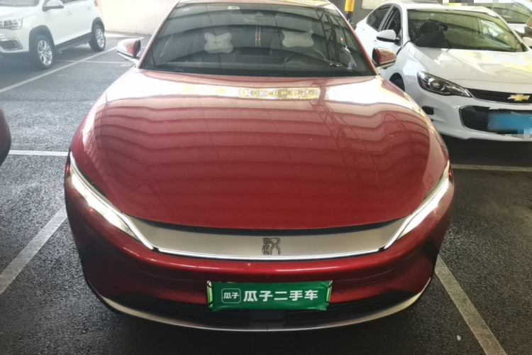 BYD Han 2022 #3 BYD Han 2022 car image #3