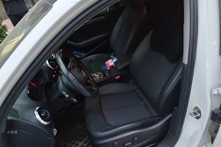 Audi A3 2020 car image #17