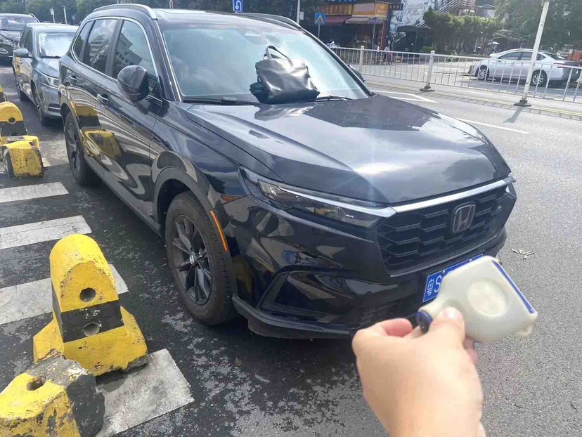 Honda CR-V 2026 car image #2