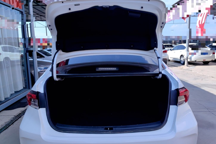 Toyota Corolla 2019 car image #19