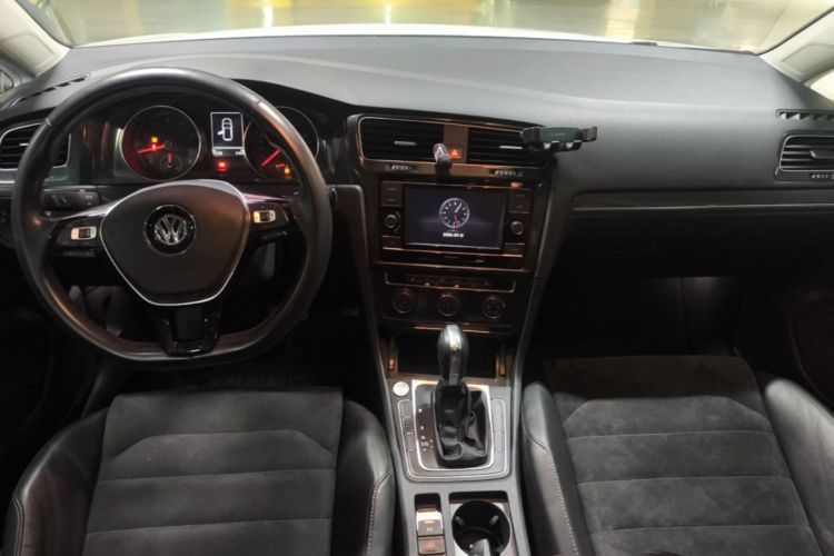Volkswagen Golf 2018 #10 Volkswagen Golf 2018 car image #10