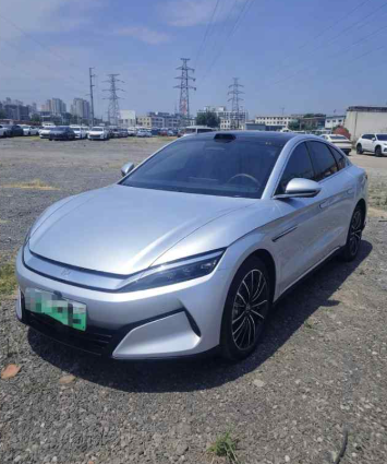 BYD HanL 2025 car image 