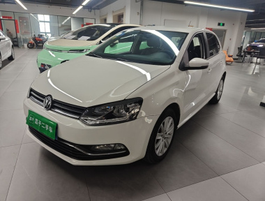 Volkswagen Polo 2014 Volkswagen Polo 2014 car image