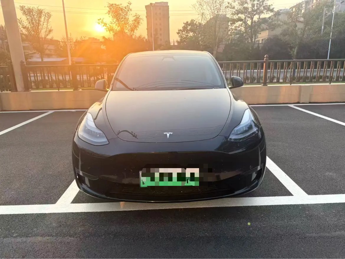 Tesla Model Y 2023 #2 Tesla Model Y 2023 imagen de coche #2
