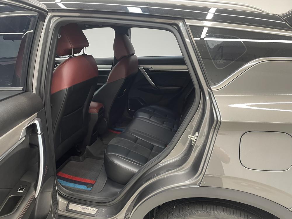 2021 #18 2021 immagine di auto #18
