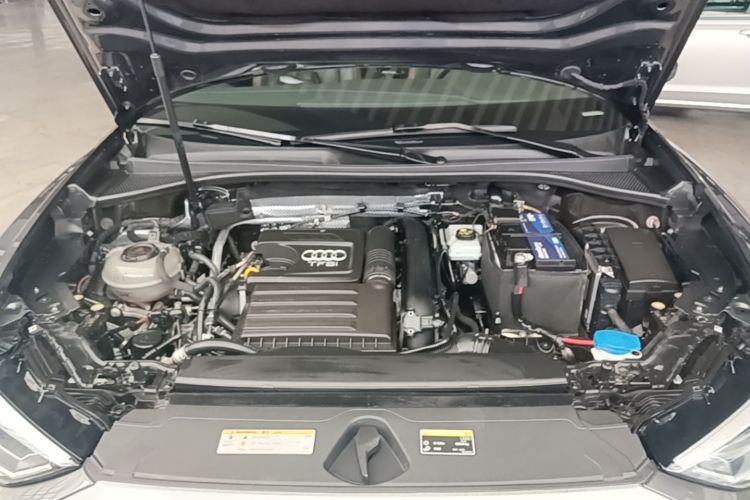 Audi Q3 2019 #20 Audi Q3 2019 car image #20