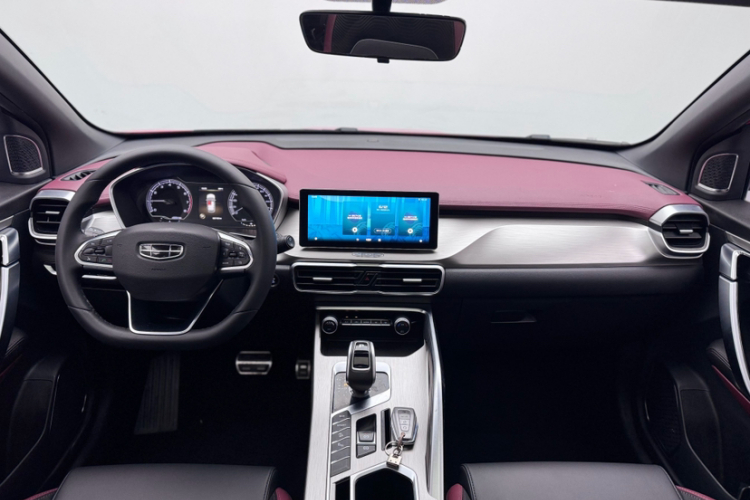 GEELY Coolray 2020 #14 GEELY Coolray 2020 car image #14