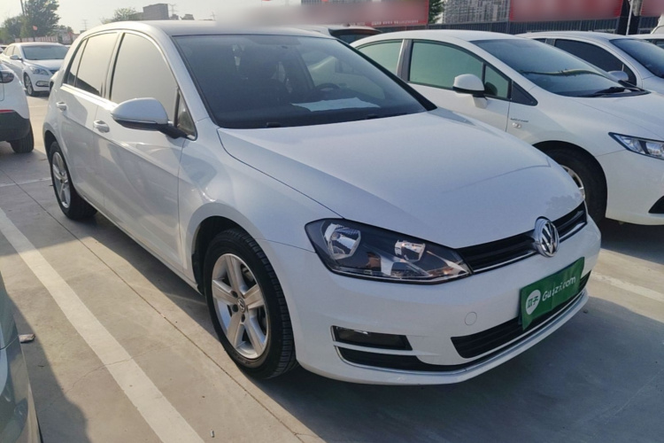 Volkswagen Golf 2016 car image #4