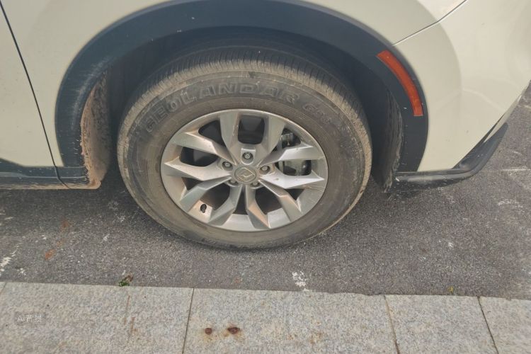 Honda CR-V 2023 immagine di auto #9