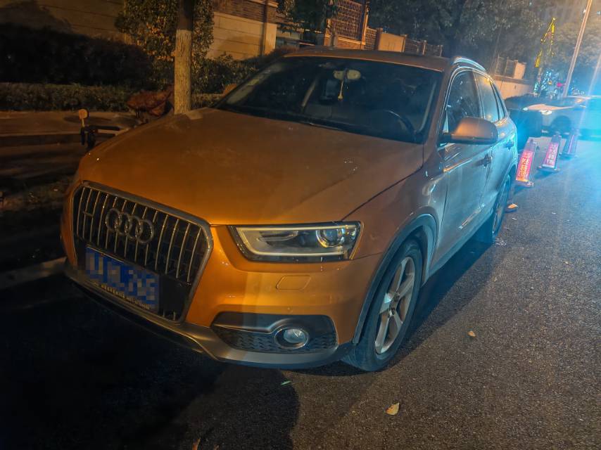 Audi Q3 (Imported) 2014 Audi Q3 (Imported) 2014 car image