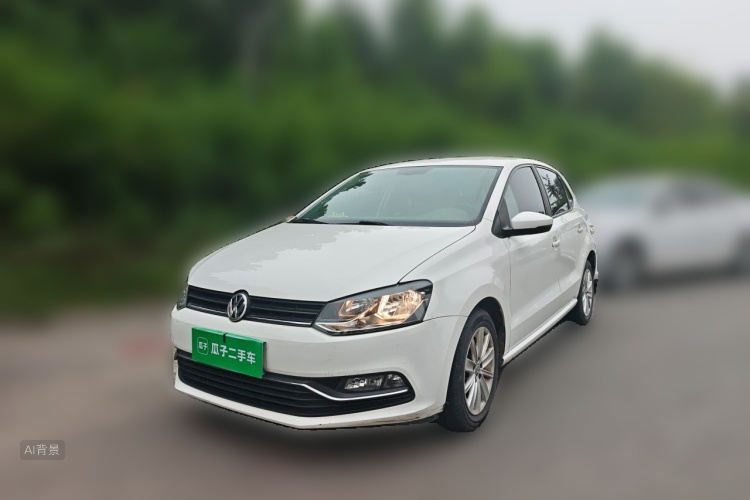 Volkswagen Polo 2016 car image #2