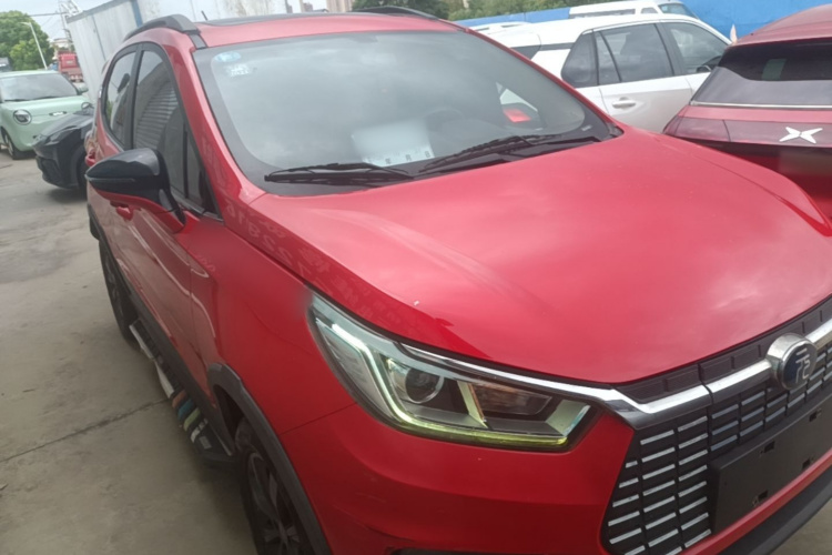 BYD Yuan New Energy 2019 #4 BYD Yuan New Energy 2019 car image #4
