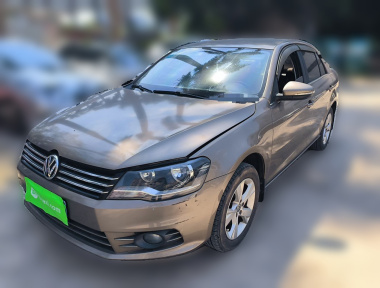Volkswagen Bora 2015 Volkswagen Bora 2015 immagine di auto