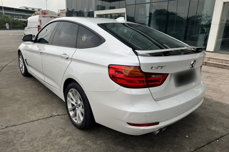 BMW 3 Series GT 2016 #7 BMW 3 Series GT 2016 car image #7