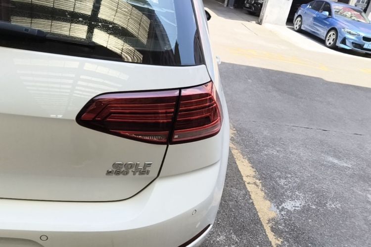 Volkswagen Golf 2019 #8 Volkswagen Golf 2019 car image #8