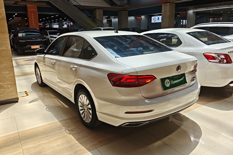 Volkswagen Lavida 2019 #5 Volkswagen Lavida 2019 car image #5