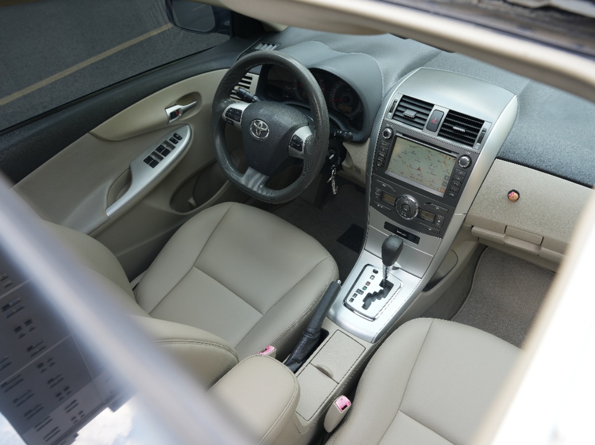 Toyota Corolla 2012 immagine di auto #8