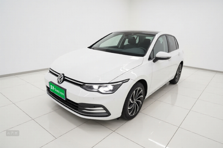 Volkswagen Golf 2022 car image #2