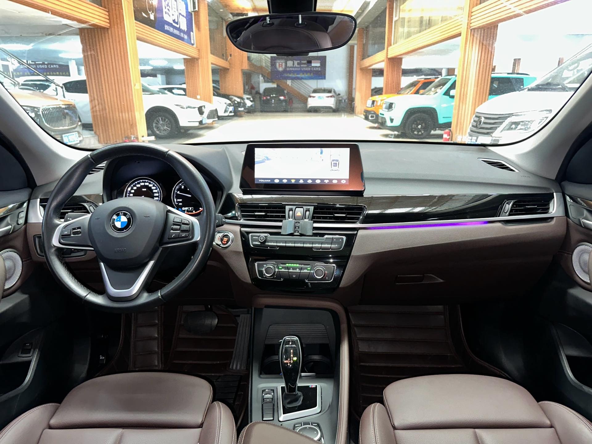 BMW X1 2020 car image #12