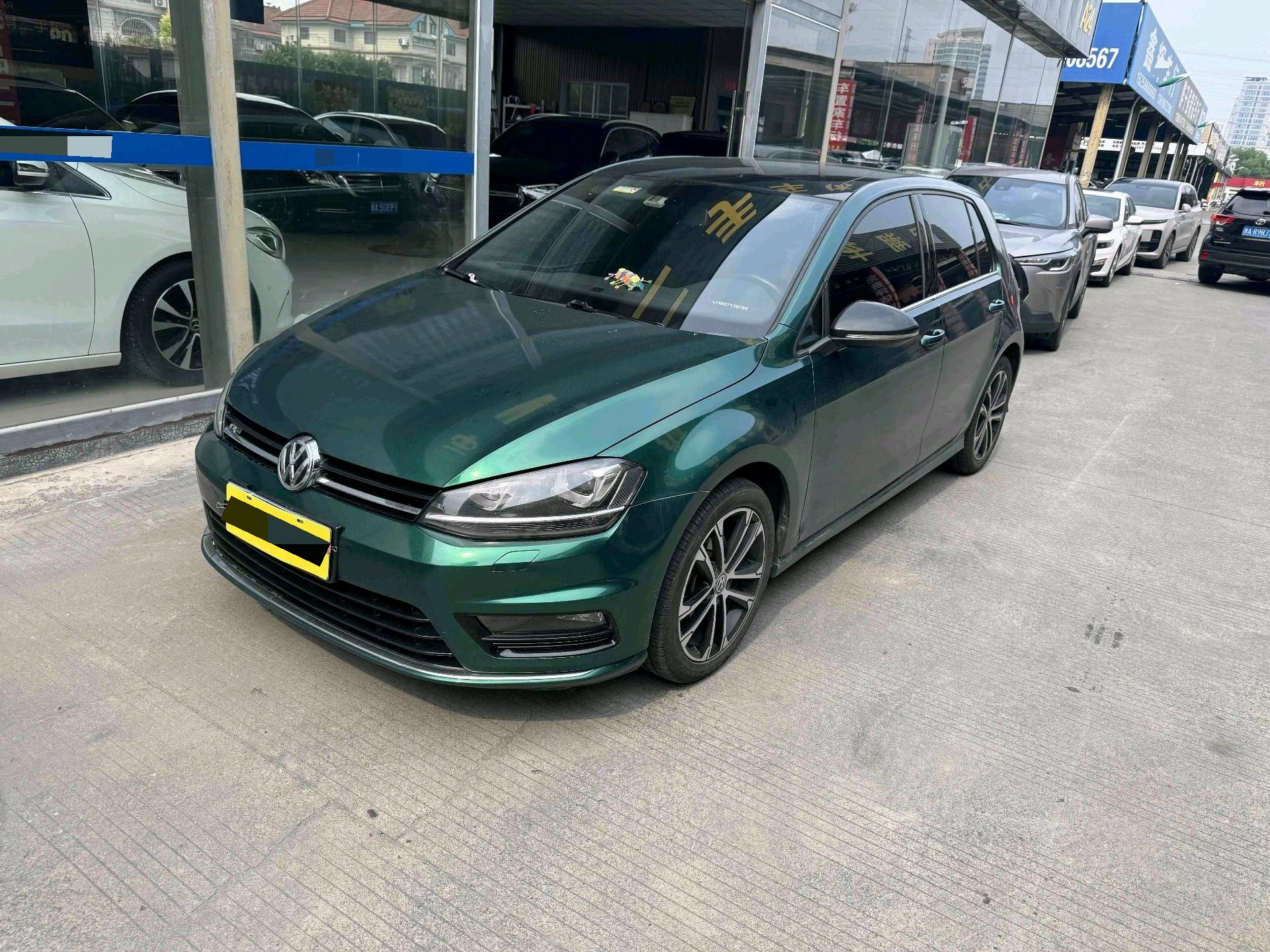 Volkswagen Golf 2017 Volkswagen Golf 2017 car image