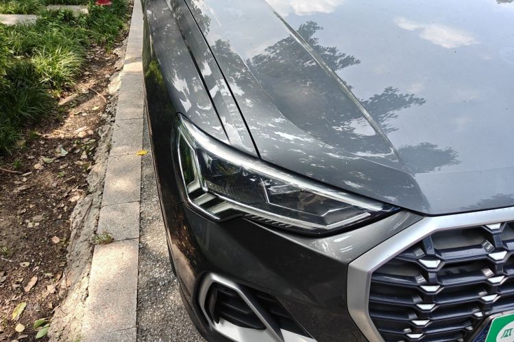 Audi Q3 2019 #8 Audi Q3 2019 car image #8