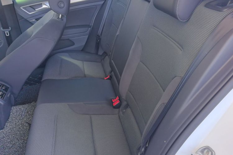 Volkswagen Golf 2018 #17 Volkswagen Golf 2018 car image #17