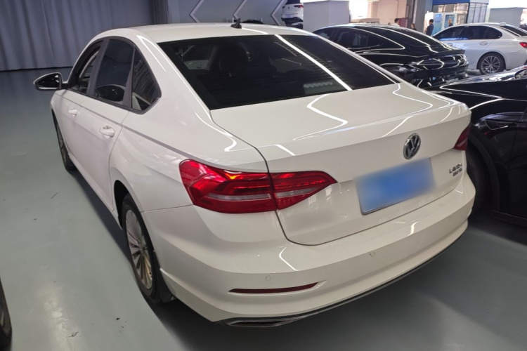 Volkswagen Lavida 2019 #5 Volkswagen Lavida 2019 car image #5