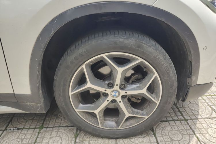 BMW X1 2018 car image #9