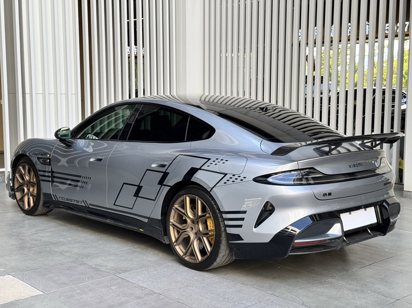 MI SU7 Ultra 2025 car image #5