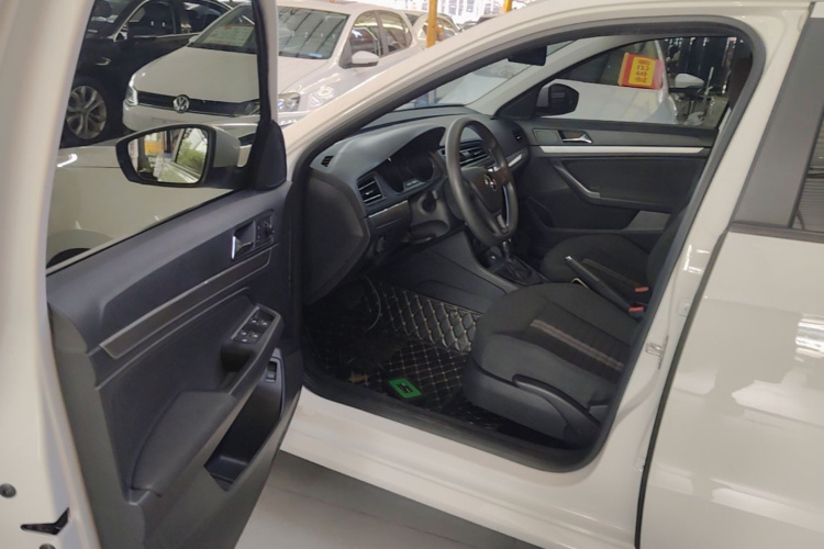 Volkswagen Lavida 2023 car image #12
