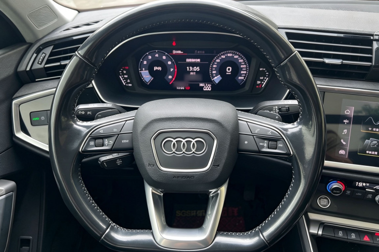 Audi Q3 2021 #17 Audi Q3 2021 car image #17