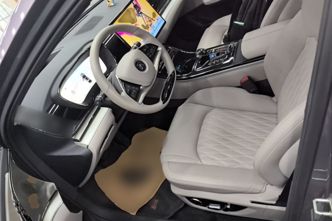 BYD Han 2024 immagine di auto #12