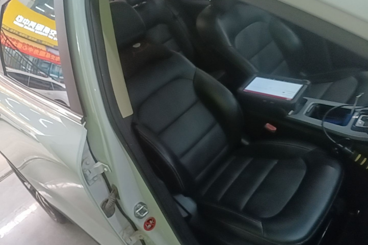 GEELY Emgrand GS 2020 car image #24