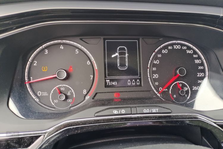 Volkswagen Polo 2021 car image #13