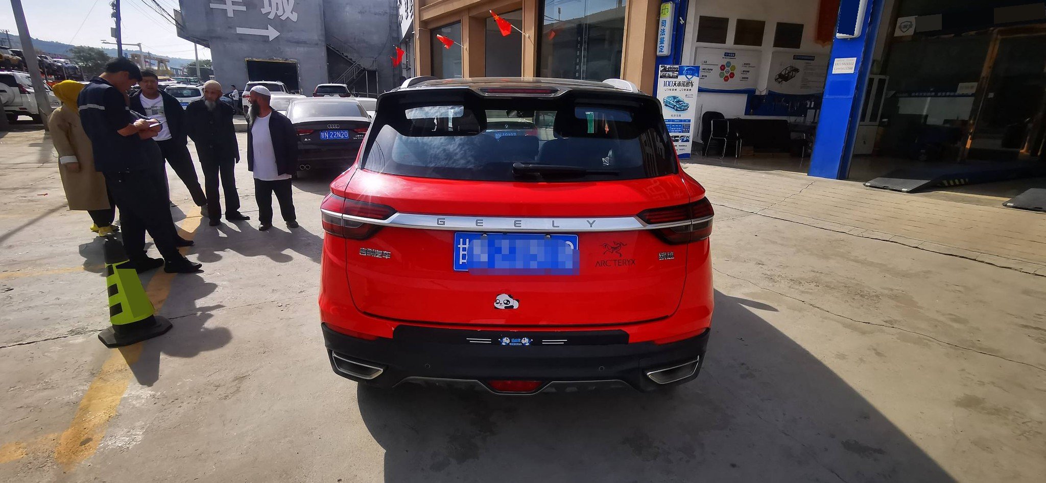 GEELY Coolray 2019 #5 GEELY Coolray 2019 car image #5