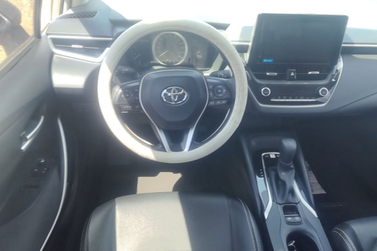 Toyota Corolla 2022 car image #12