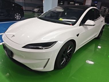 Tesla Model 3 2024 Tesla Model 3 2024 car image