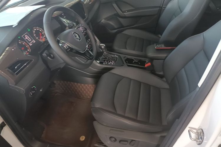 Volkswagen Tharu 2022 صورة سيارة #15