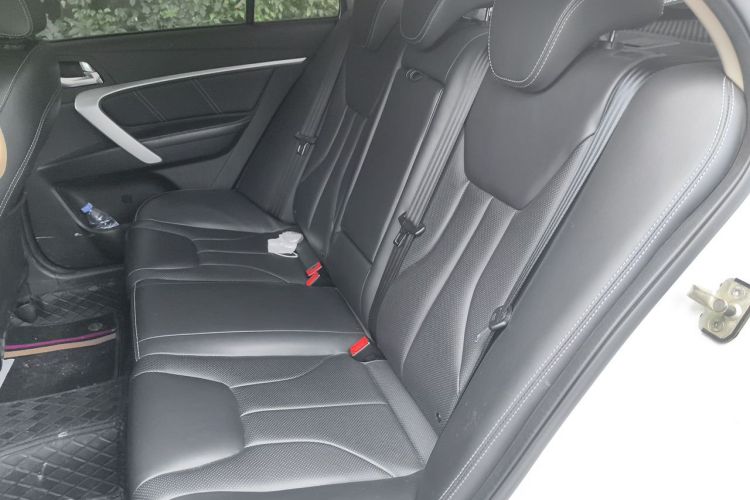 GEELY Emgrand 2017 #10 GEELY Emgrand 2017 car image #10
