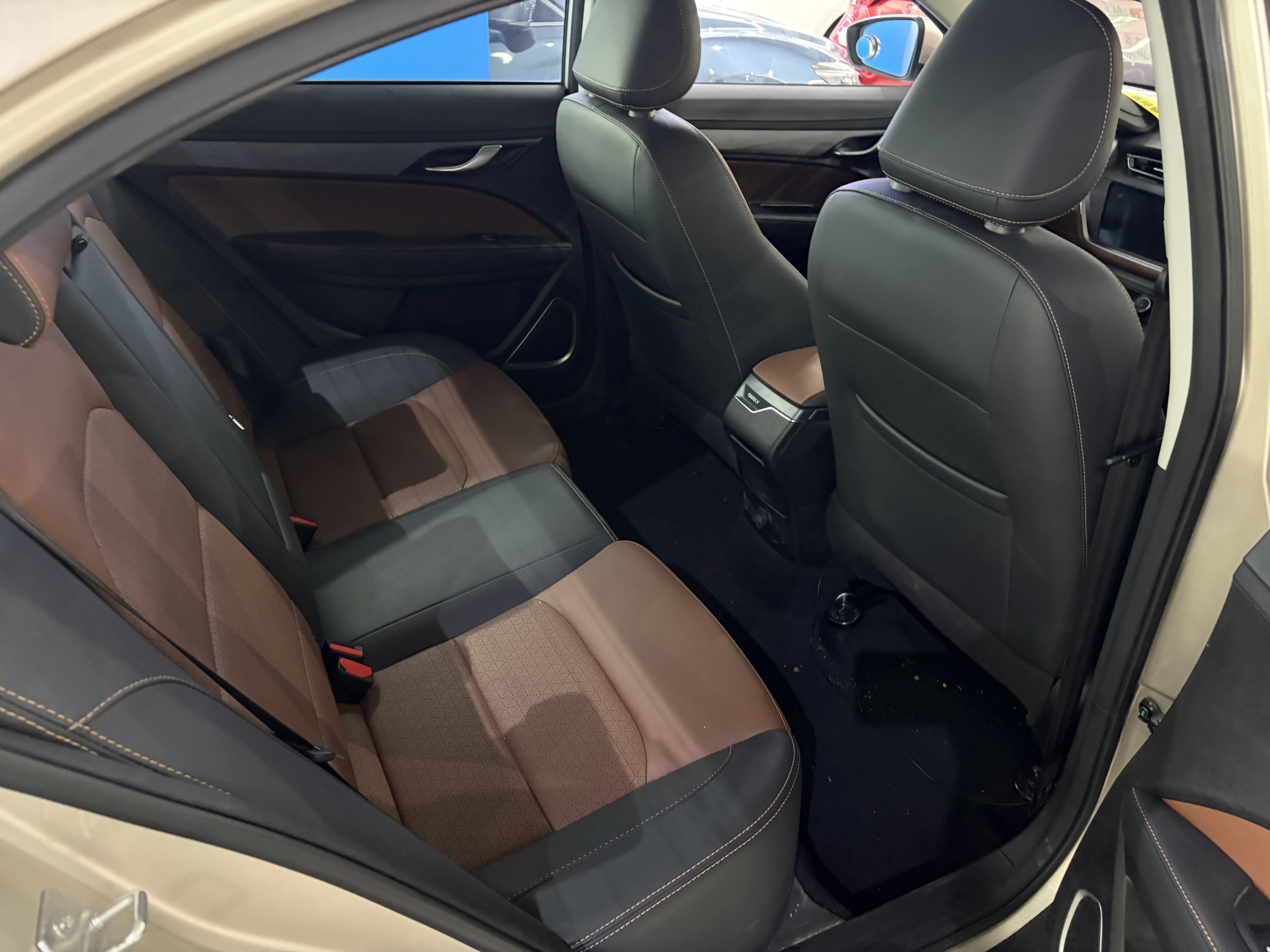 GEELY Emgrand 2021 #7 GEELY Emgrand 2021 car image #7