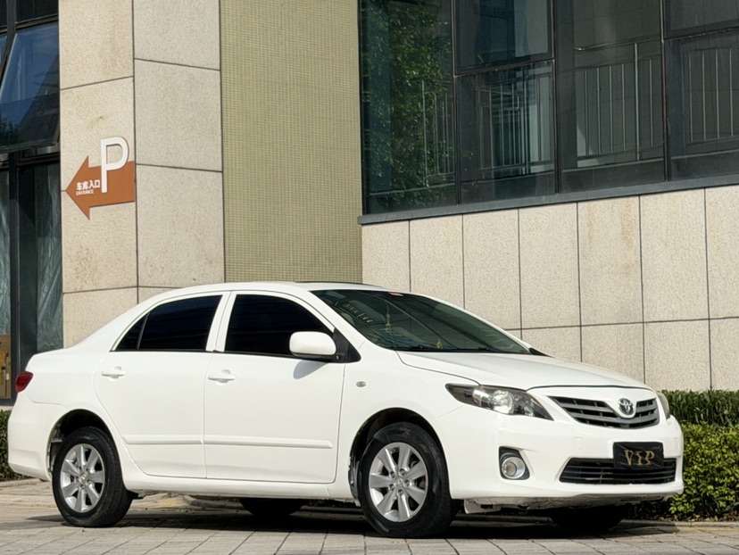 Toyota Corolla 2013 car image #3