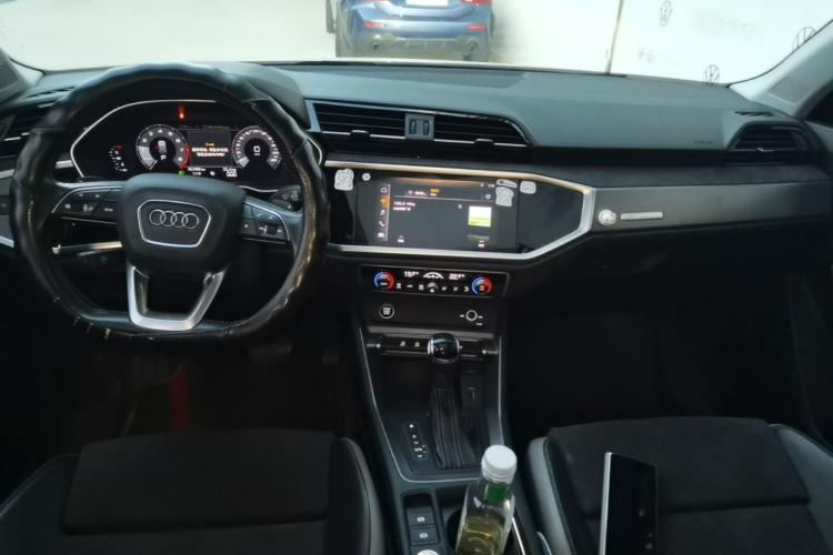 Audi Q3 2020 #10 Audi Q3 2020 car image #10