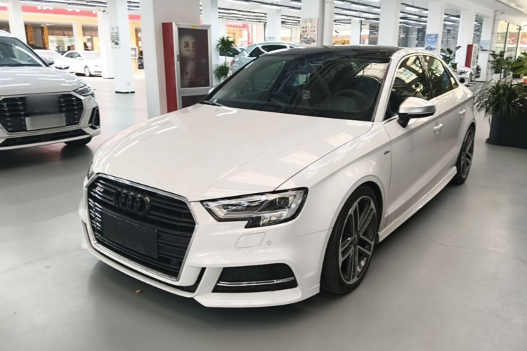Audi A3 2017 صورة سيارة #2
