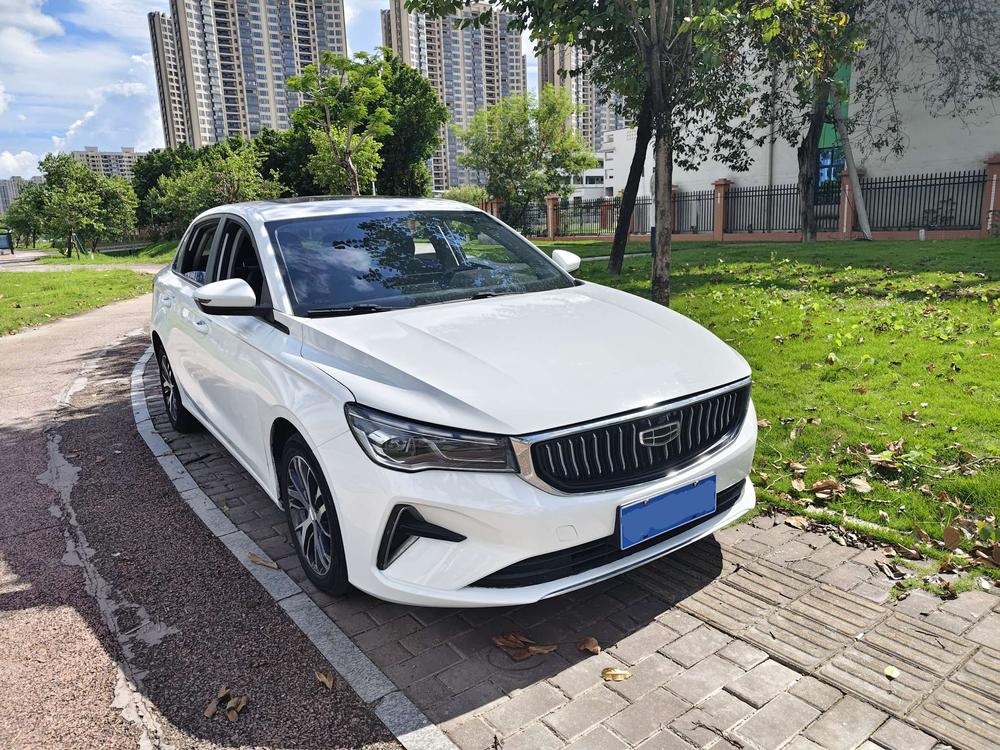 GEELY Emgrand 2021 car image #3
