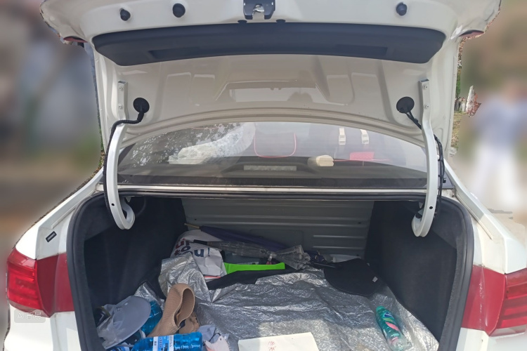 Volkswagen Santana 2022 car image #21