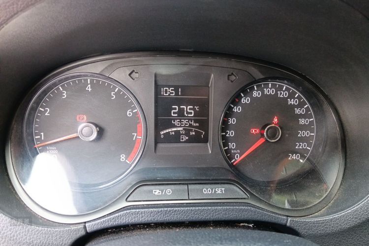 Volkswagen Polo 2018 car image #13