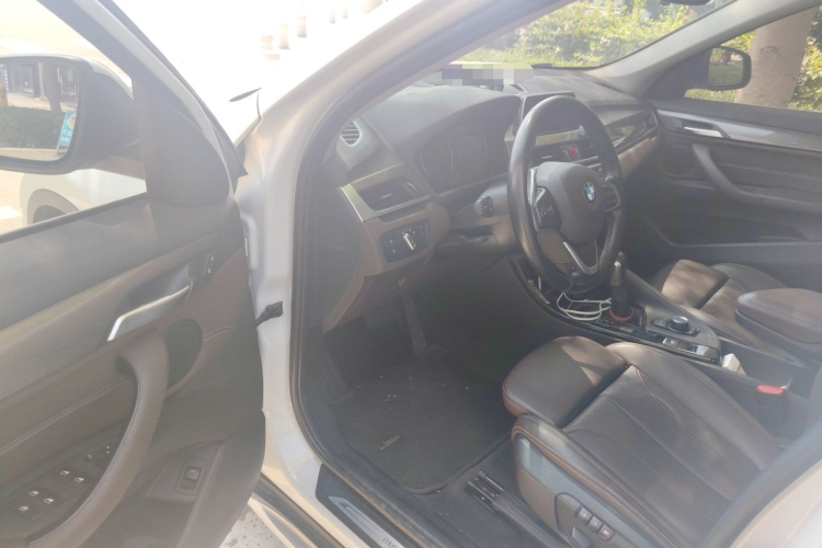 BMW X1 2019 immagine di auto #9