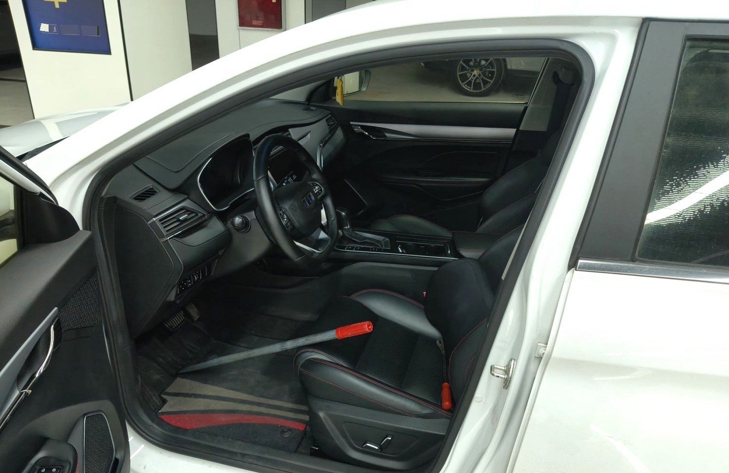 GEELY Binray 2019 car image #3