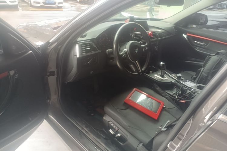 BMW 3 Series 2017 #16 BMW 3 Series 2017 car image #16
